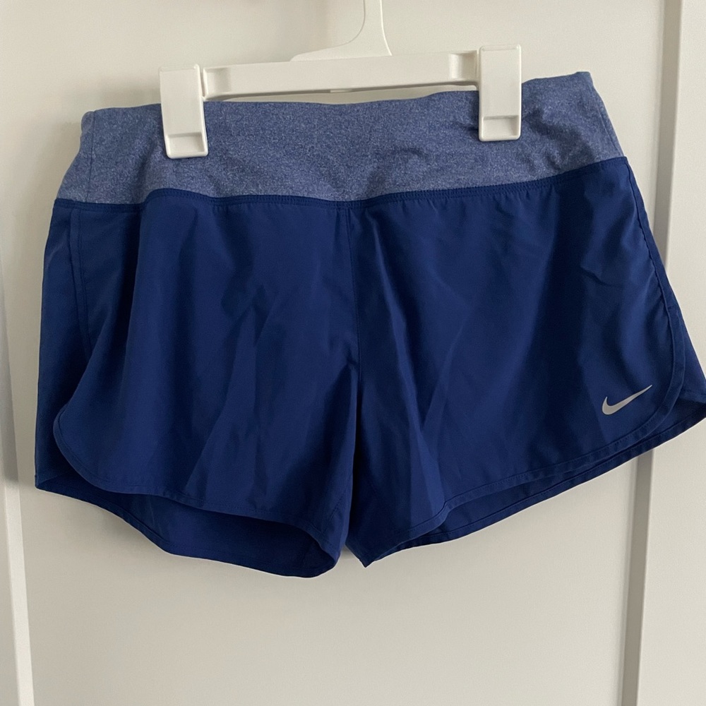 Nike Women's Blue Dry-Fit Shorts Size Med Excellent Condition